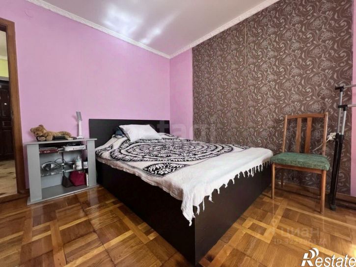 2-комн квартира Партенитская улица, 12,  д. 12