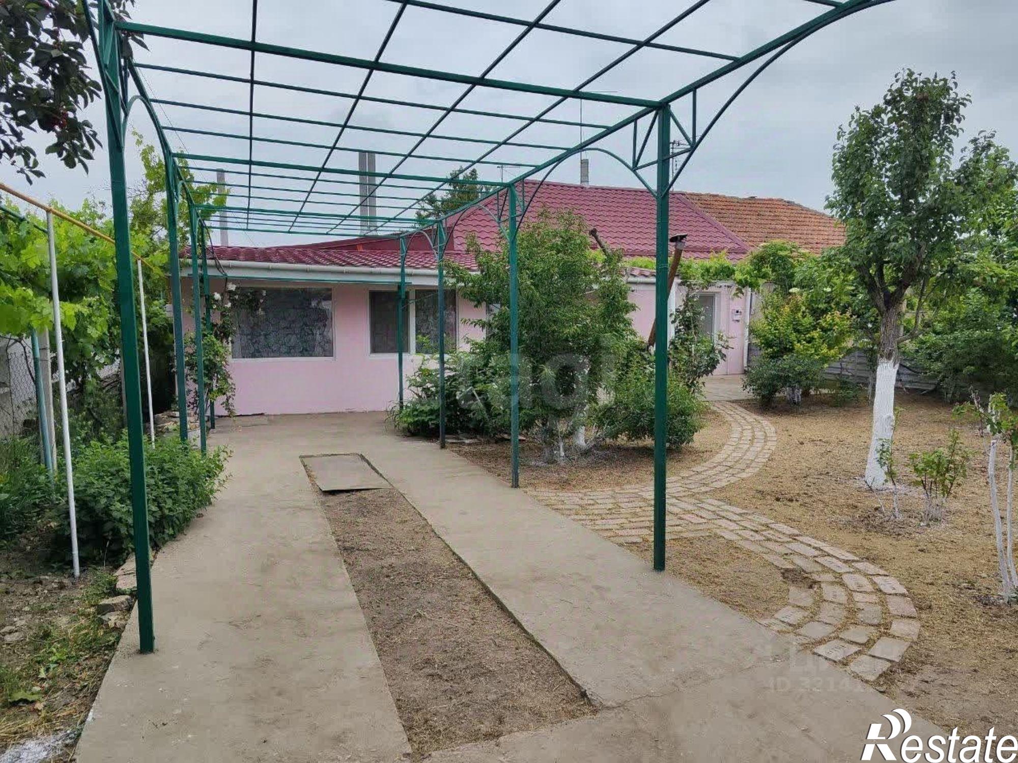 Сдать дачу, дом, коттедж за 50 000 рублей на ул Набережная, 3