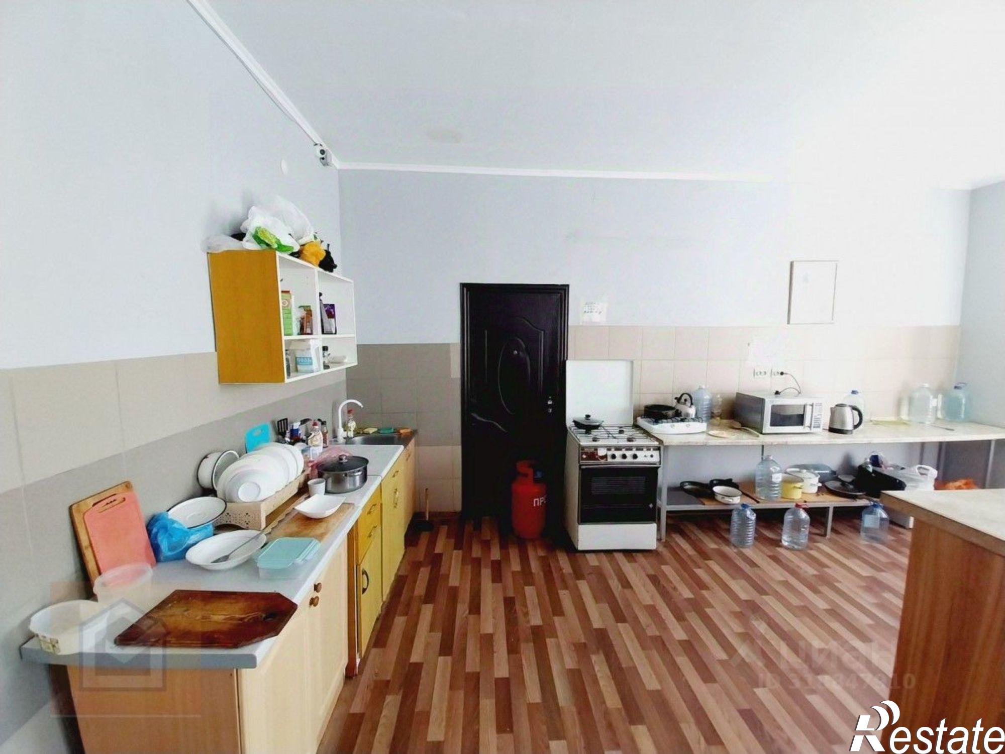 Сдать ОСЗ, отдельно стоящее здание за 200 004 рублей на ул Евпаторийская, 49