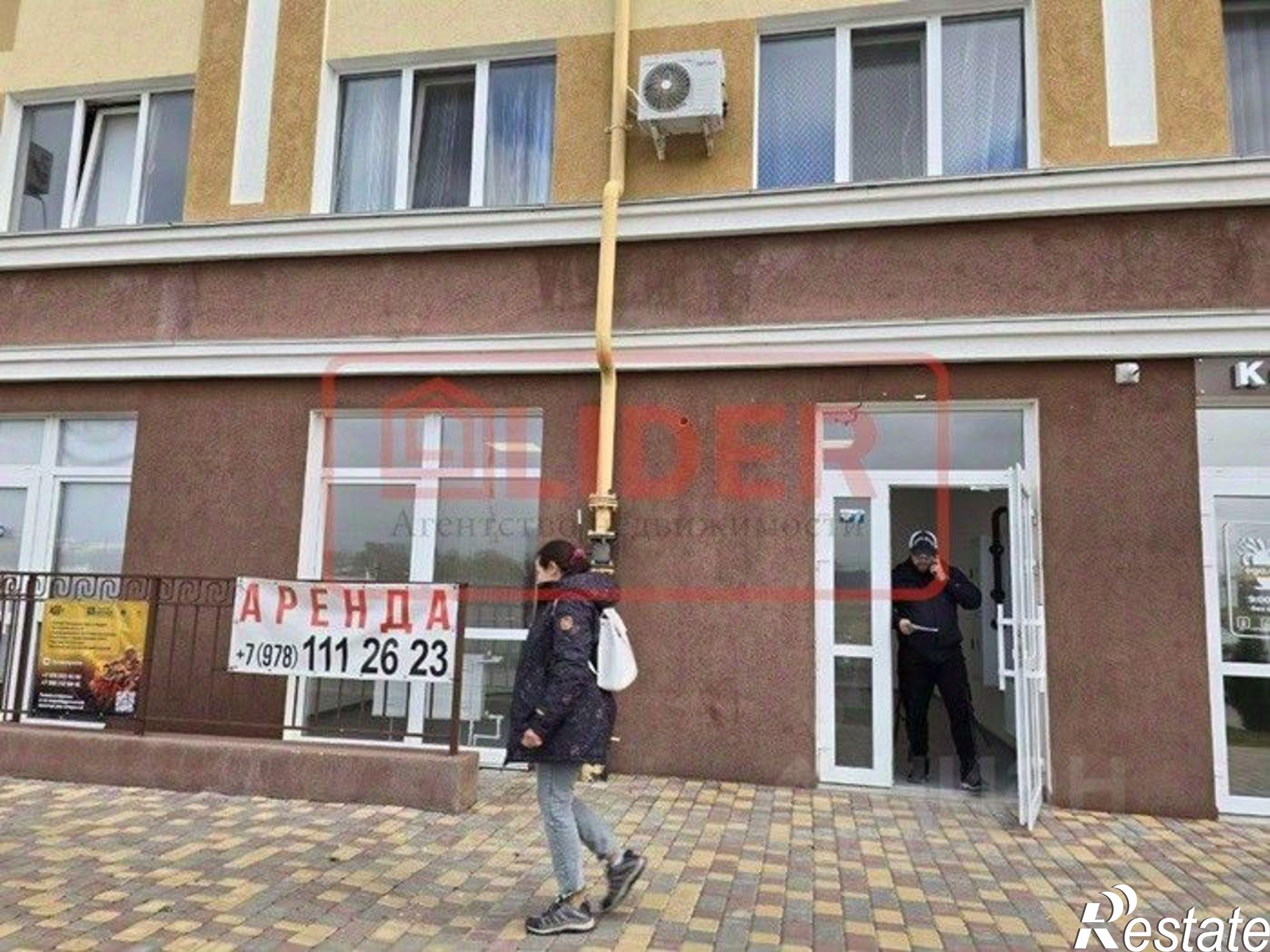 Сдать торговое помещение за 39 467 рублей на Лабораторное шоссе, 33 к2