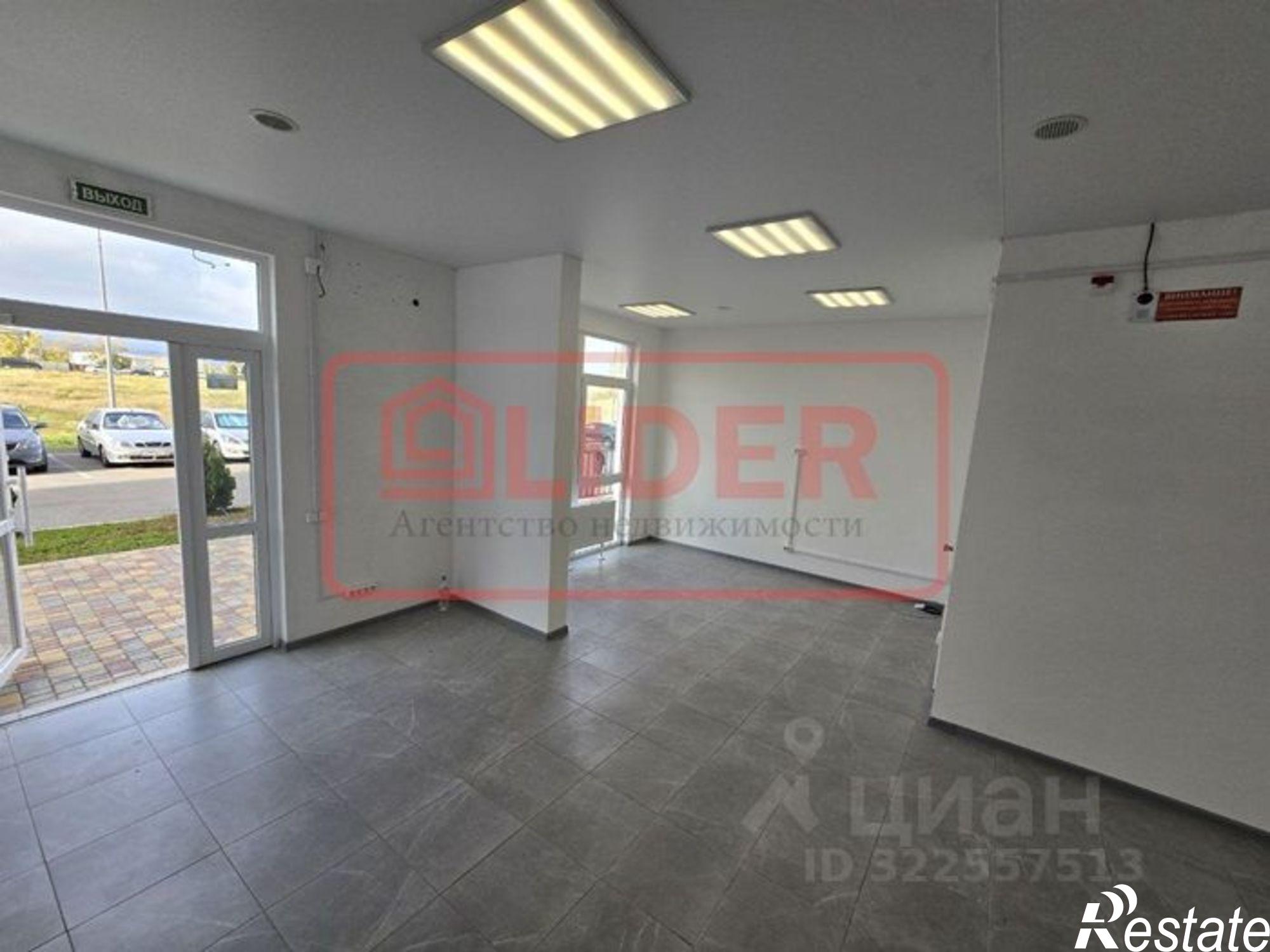 Сдать торговое помещение за 39 467 рублей на Лабораторное шоссе, 33 к2