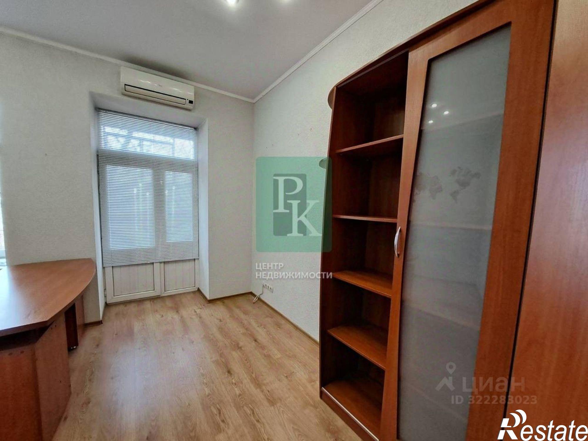 Сдать офис, помещение под офис за 25 001 рублей на улица Ленина, 13