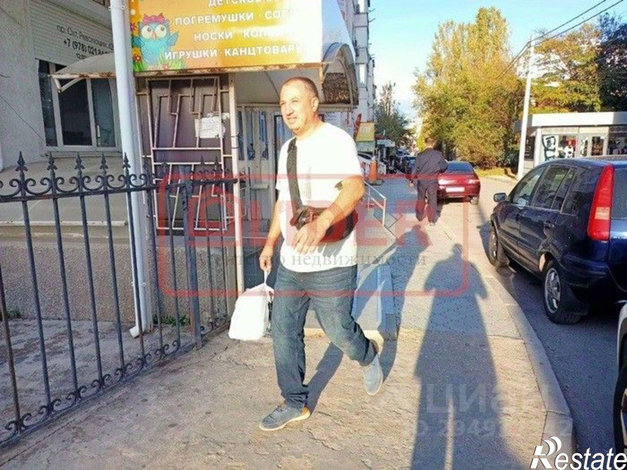 Сдать торговое помещение за 120 005 рублей на проспект Октябрьской Революции, 42