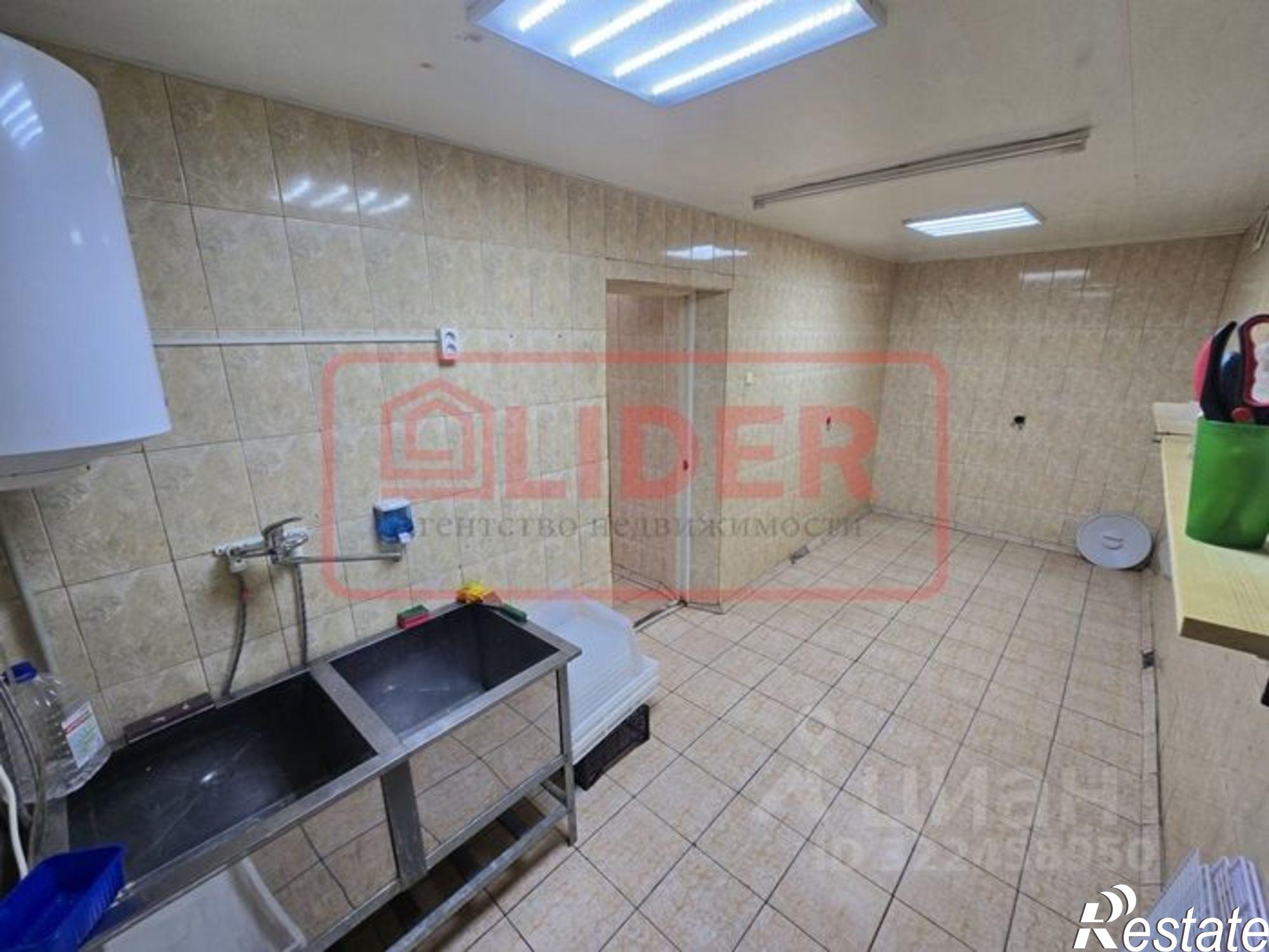 Сдать производственную площадь за 399 000 рублей на ул Хрусталева, 69