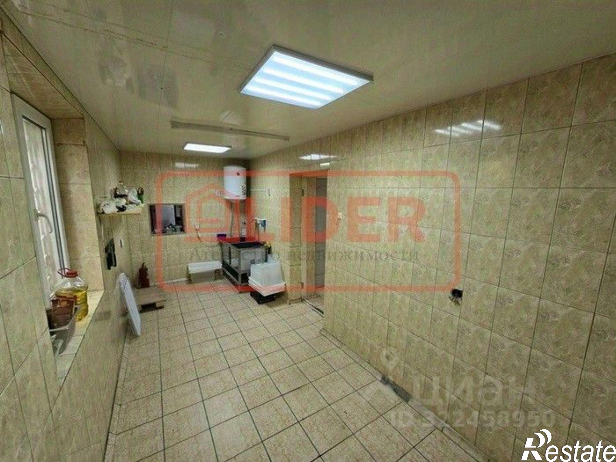 Сдать производственную площадь за 399 000 рублей на ул Хрусталева, 69