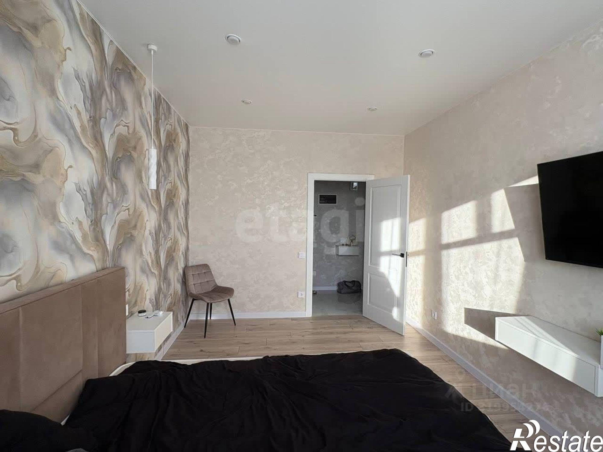 Купить квартиру за 9 300 000 рублей на ул Крымской весны, 2