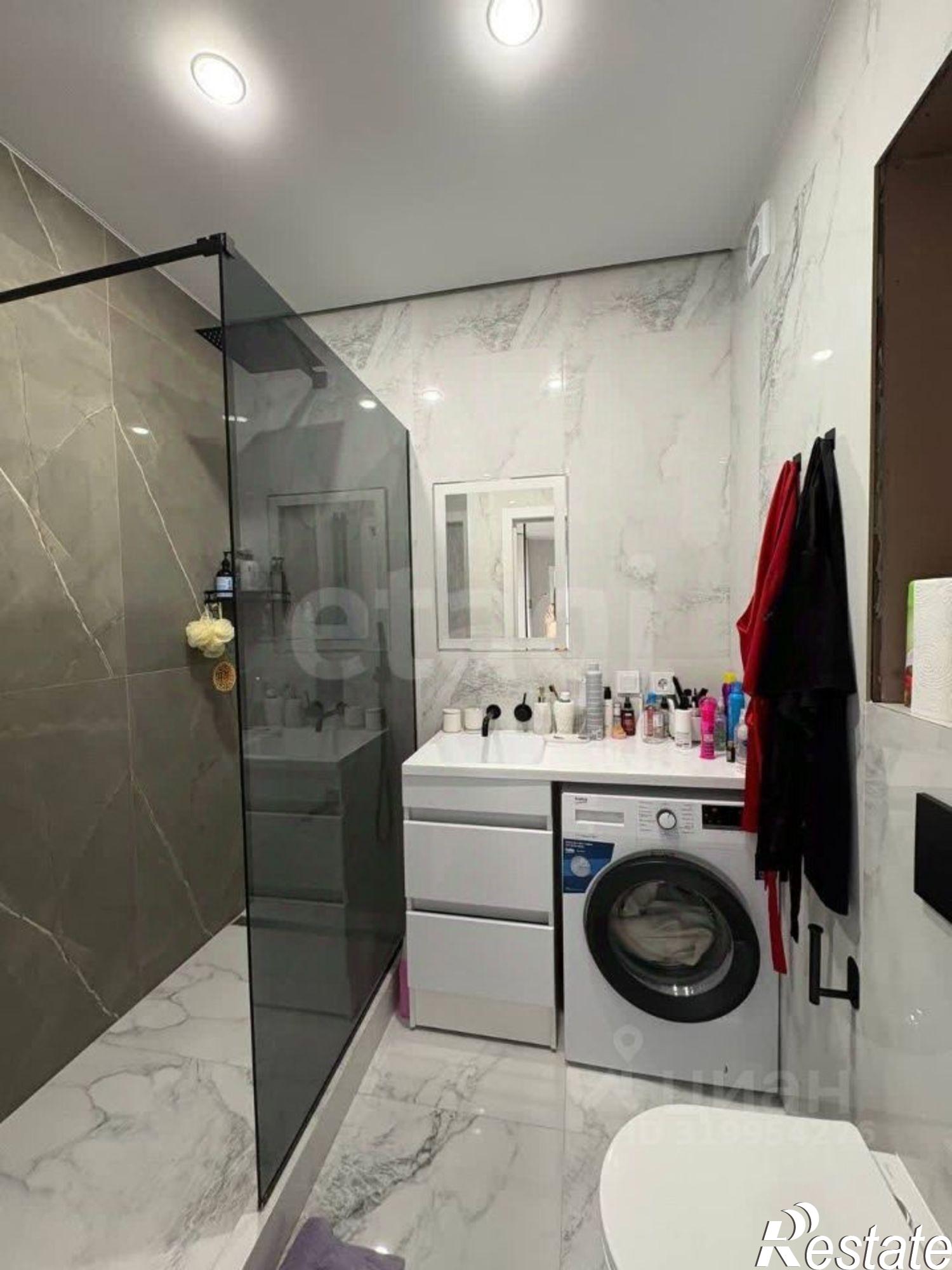 Купить квартиру за 9 300 000 рублей на ул Крымской весны, 2