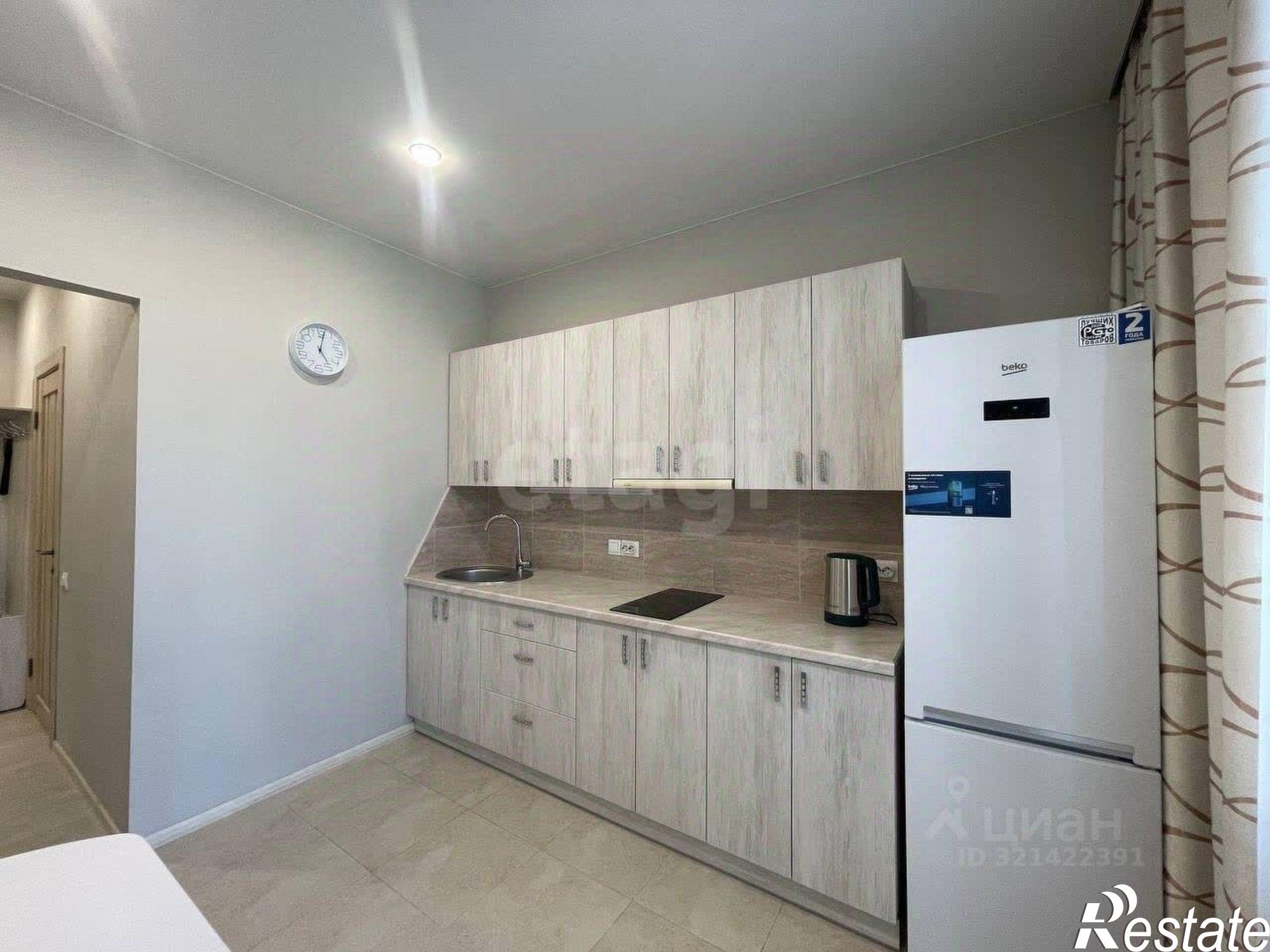 Купить квартиру за 10 000 000 рублей на ул Крымской весны, 2