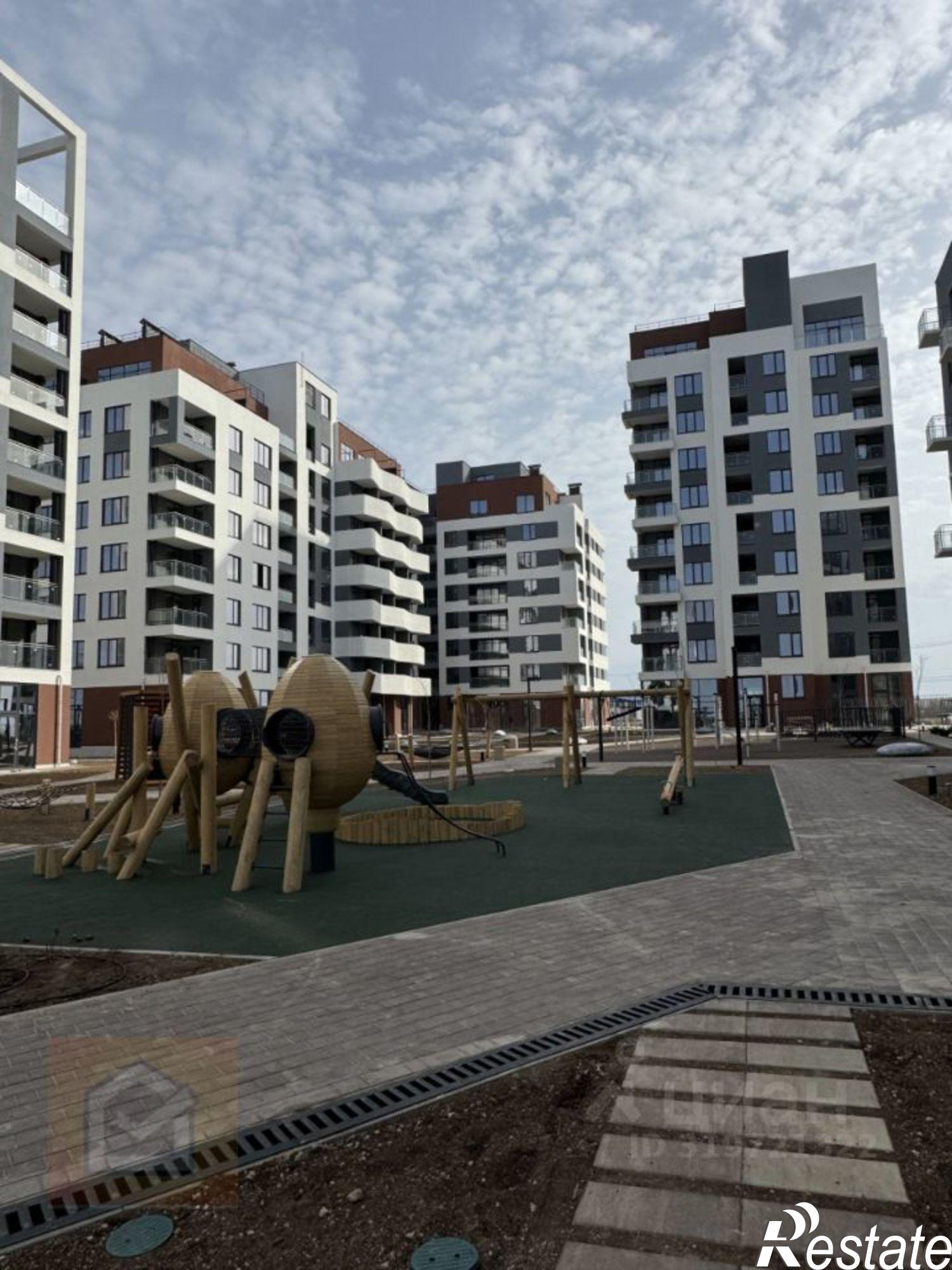 Купить квартиру за 9 933 400 рублей на Сакский район, Прибрежное с.