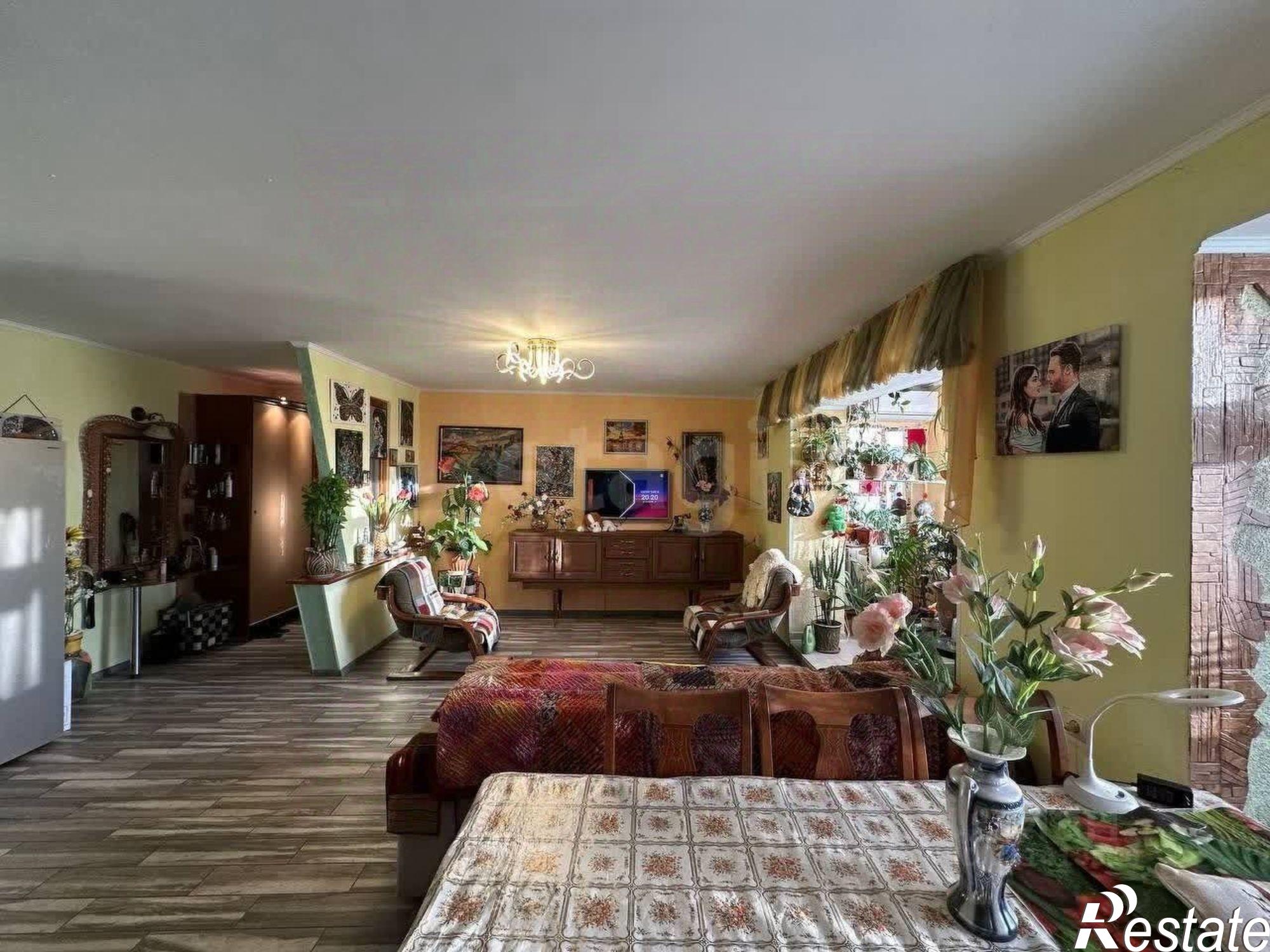 Купить квартиру за 11 600 000 рублей на ул Салгирная, 15