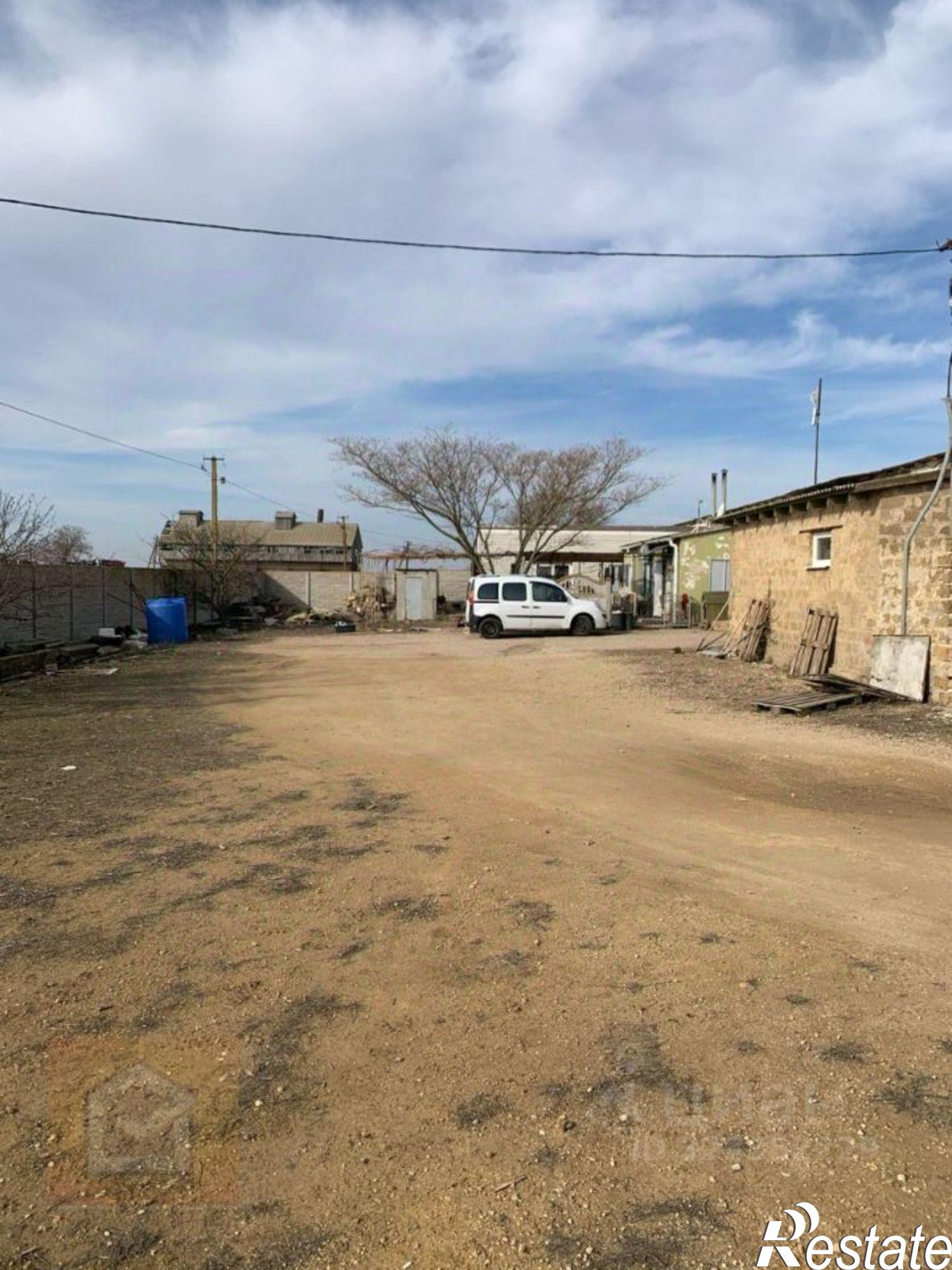 Купить помещение свободного назначения за 12 000 600 рублей на Сакский район, Туннельное с.