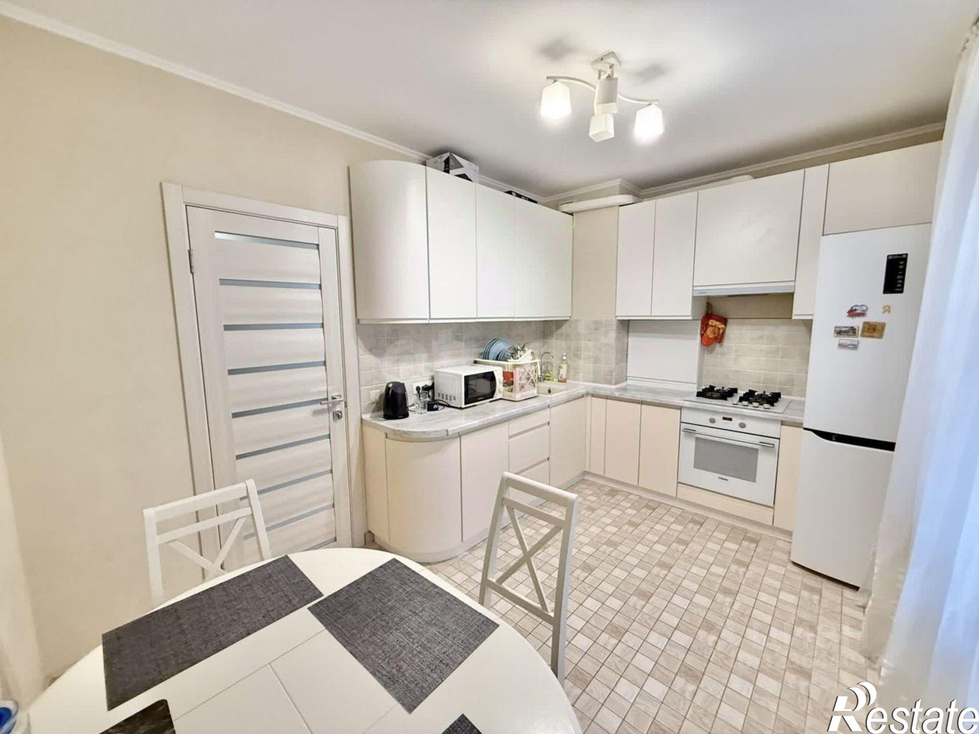 Купить квартиру за 6 800 000 рублей на ул Тепличная, 3