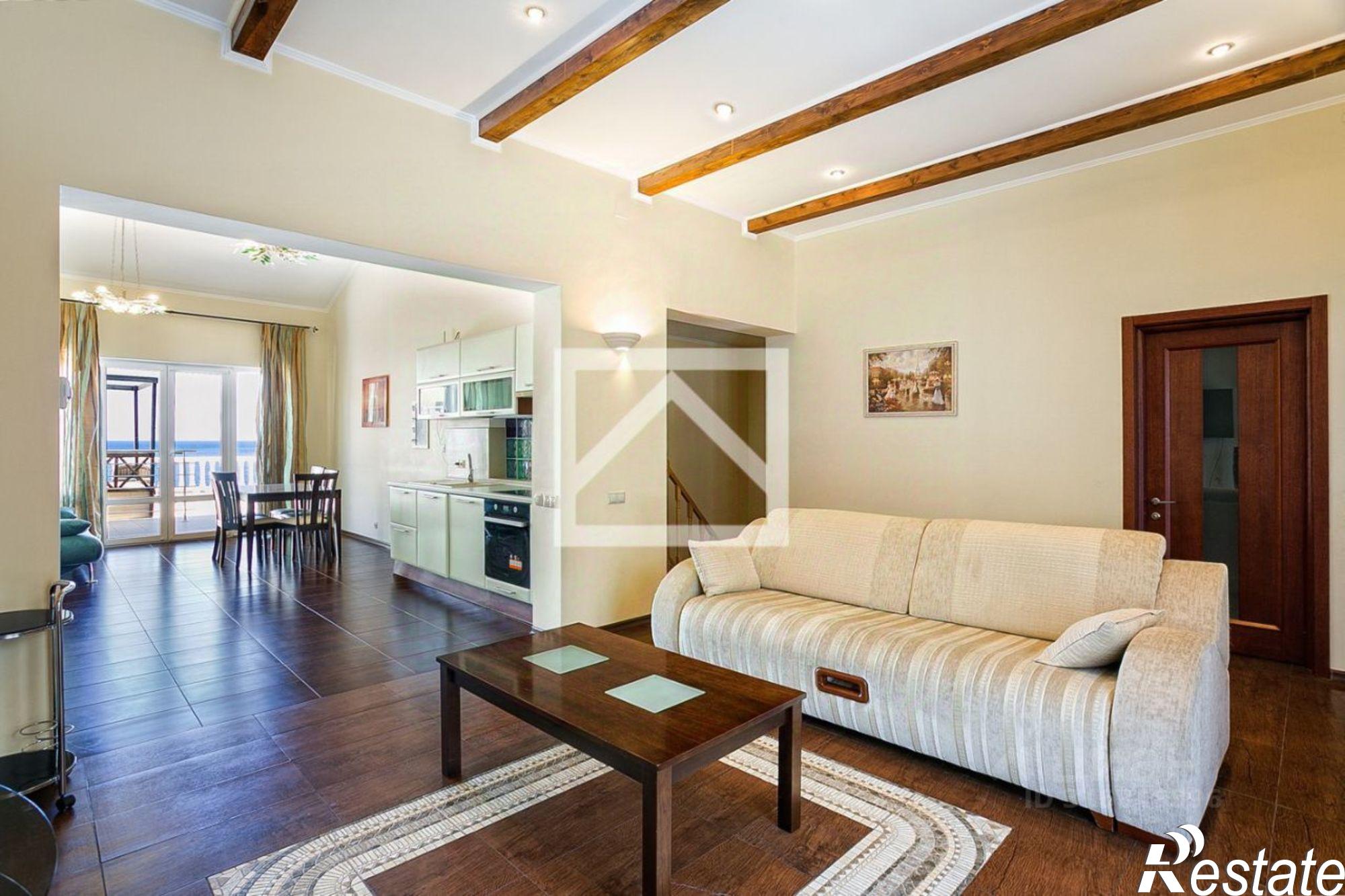 Купить квартиру за 82 000 000 рублей на Алупкинское шоссе, 12Ж