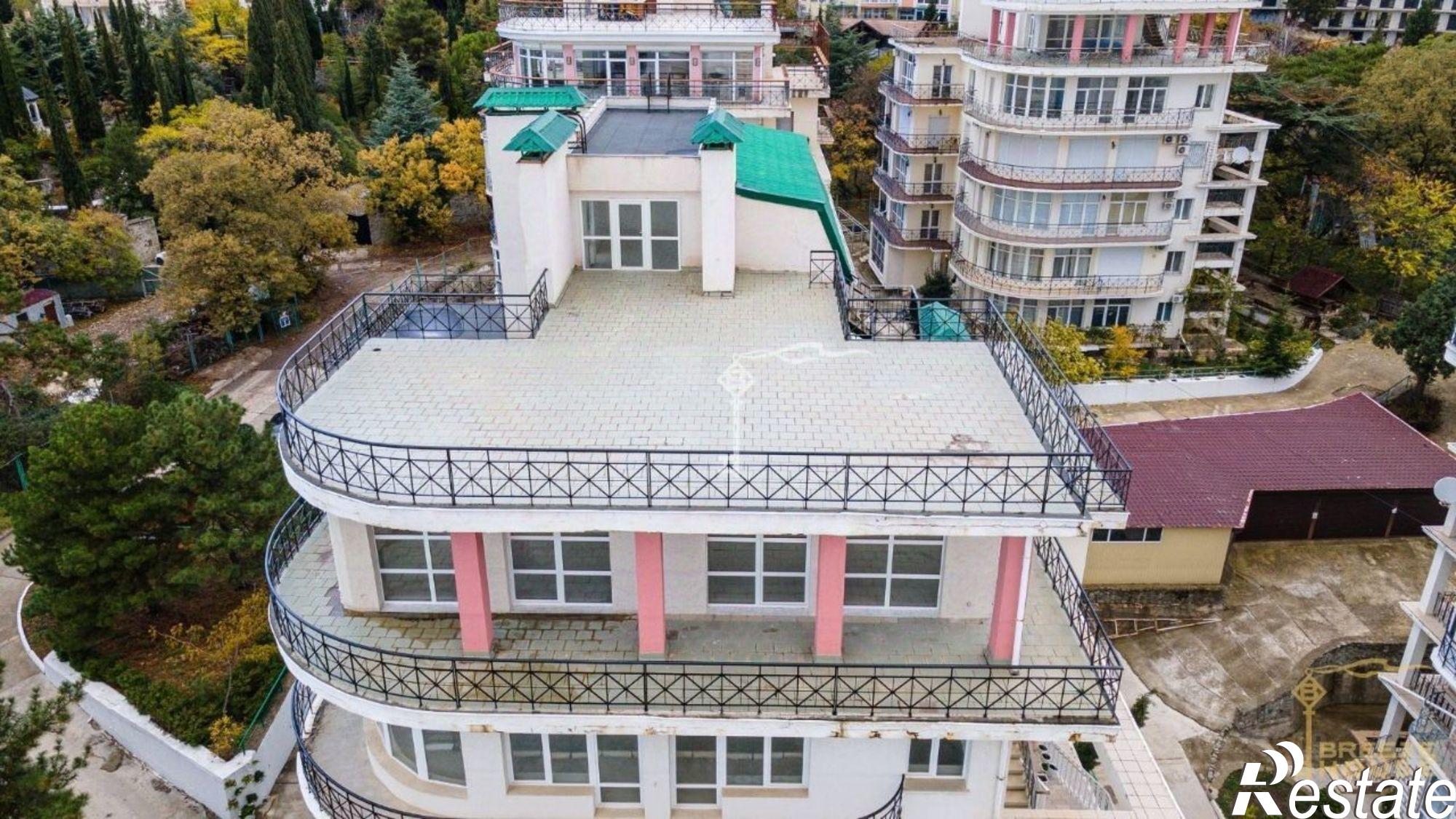 Купить квартиру за 35 000 000 рублей на улица Авроры, 48