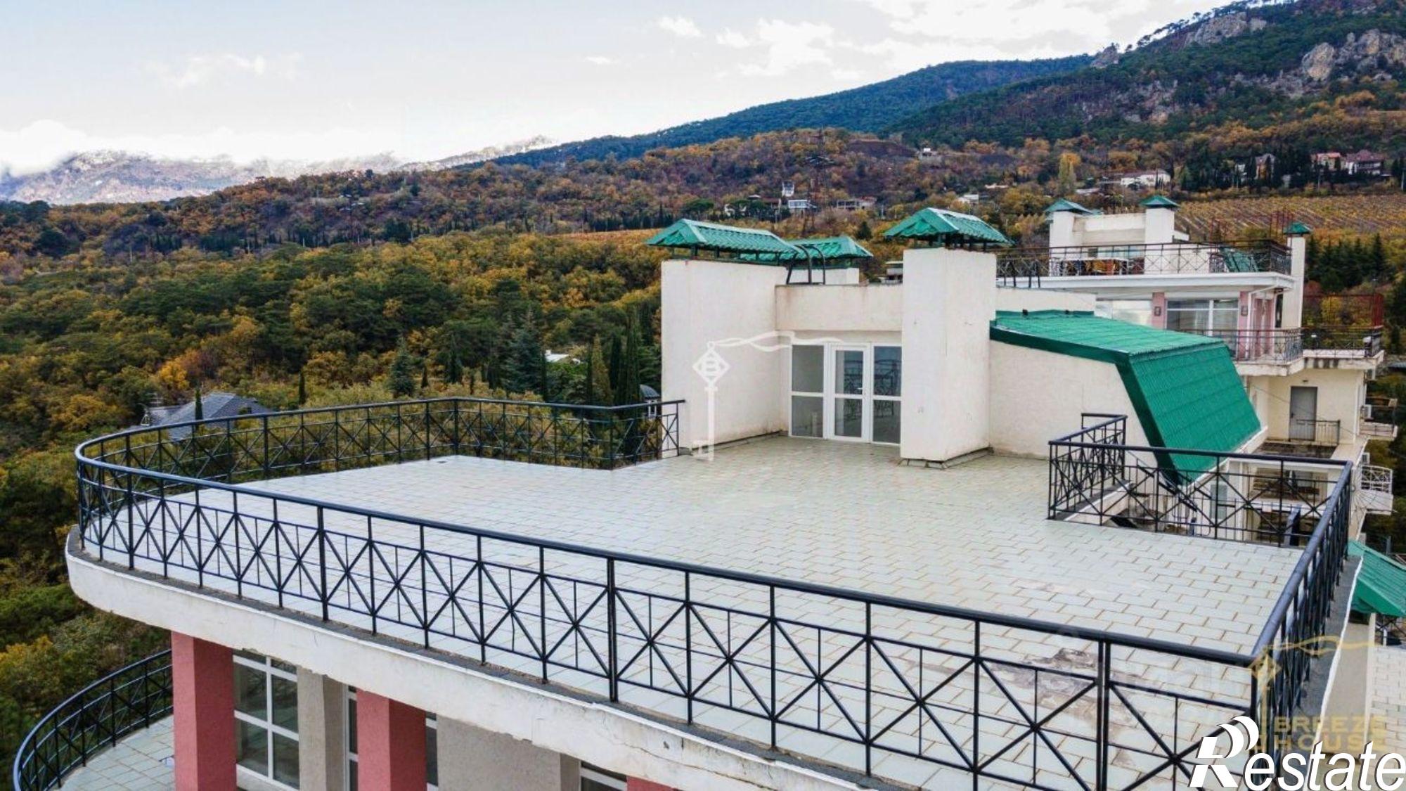 Купить квартиру за 35 000 000 рублей на улица Авроры, 48