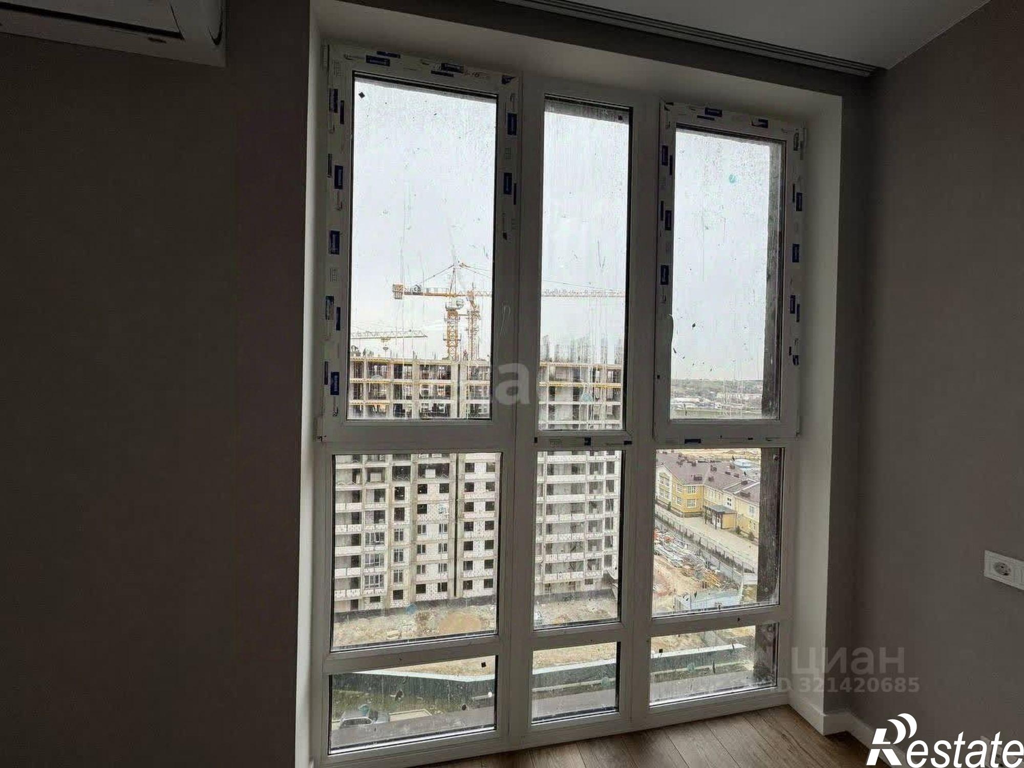 Купить квартиру за 10 000 000 рублей на ул Крымской весны, 2