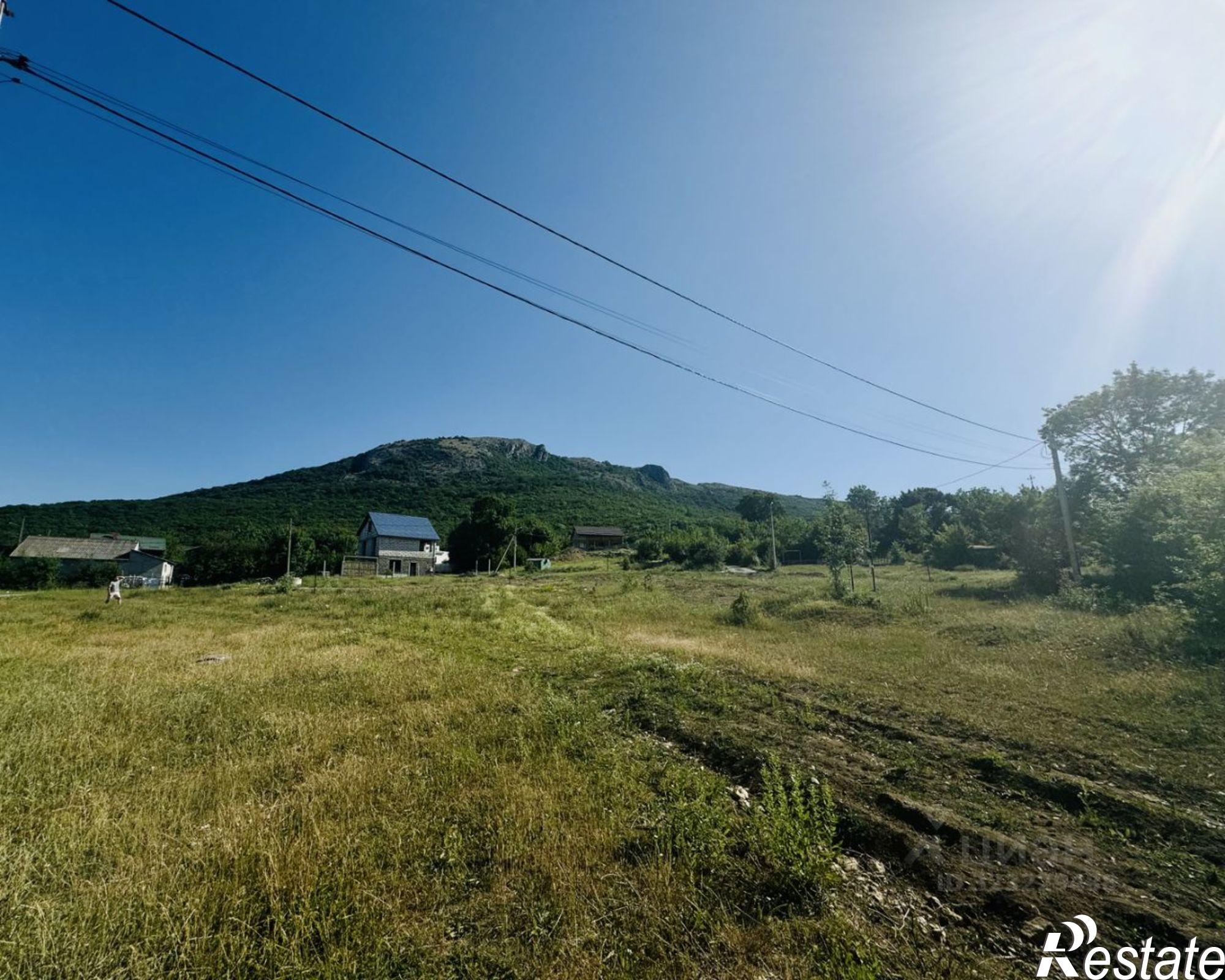 Купить землю, земельный участок за 7 150 000 рублей на Ялтинская улица, 2