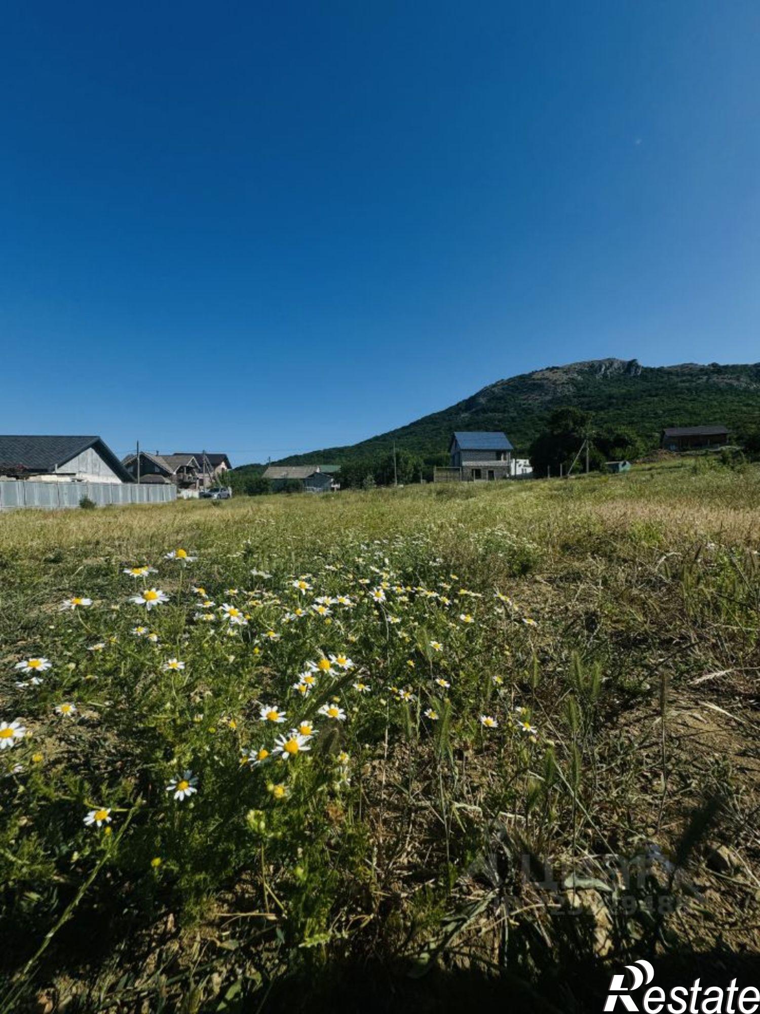 Купить землю, земельный участок за 7 150 000 рублей на Ялтинская улица, 2