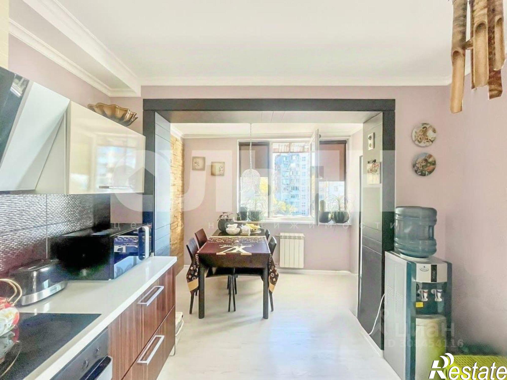 Купить квартиру за 14 400 000 рублей на Риекская улица, 22 к2