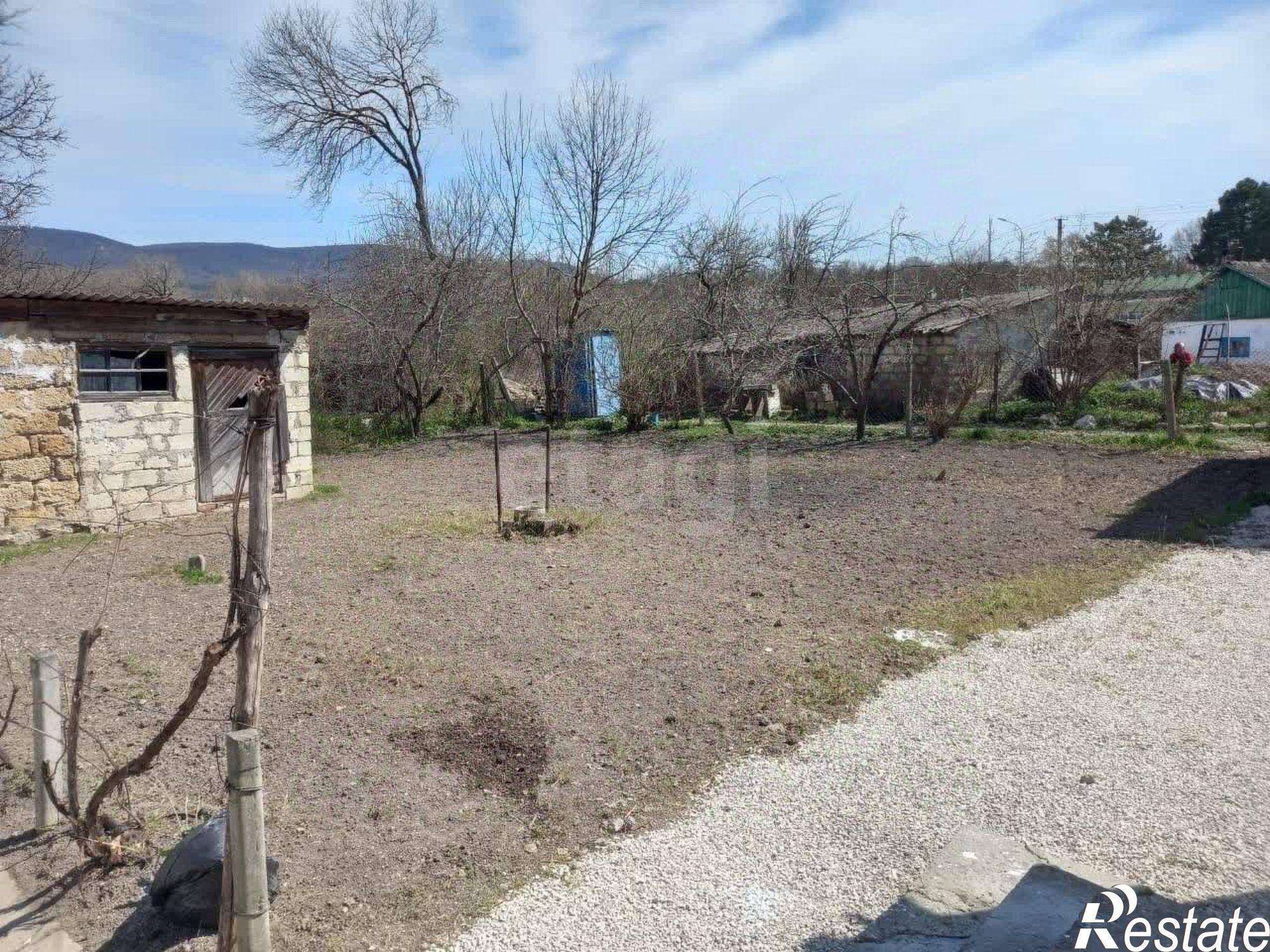 Купить квартиру за 2 100 000 рублей на Белогорский район