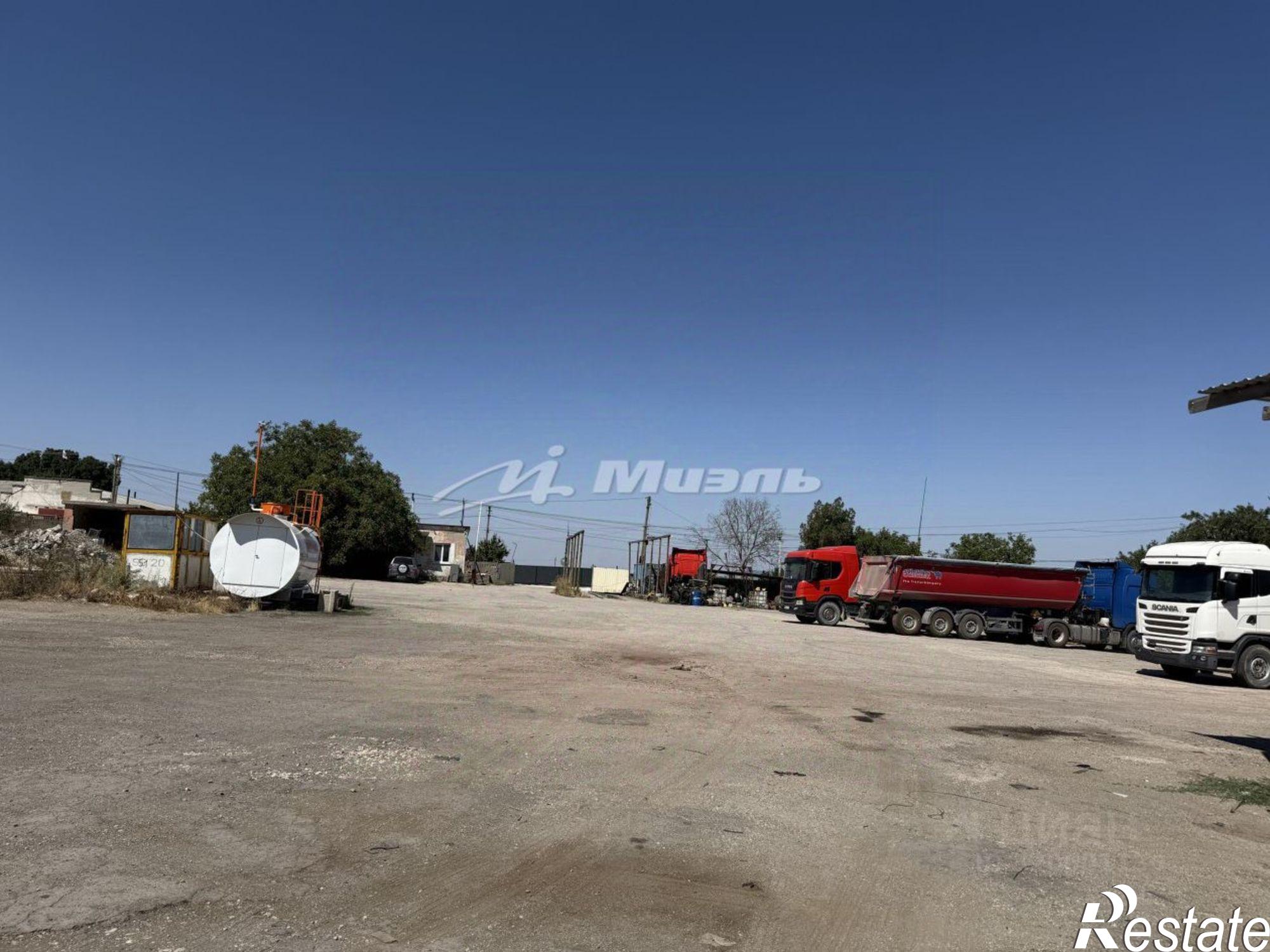 Купить складское помещение за 78 000 300 рублей на ул Молодежная, 64Б