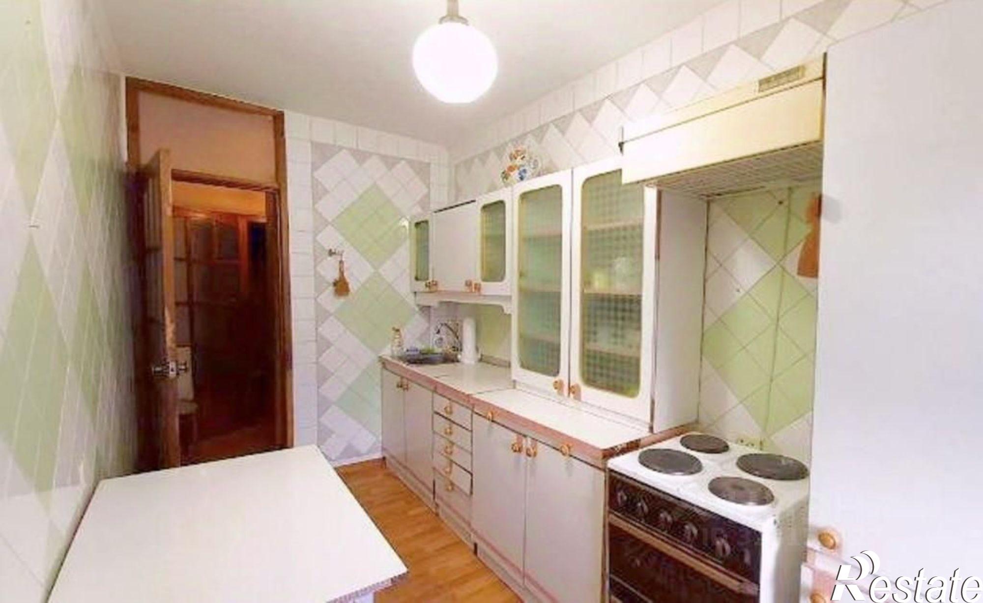 Купить квартиру за 12 000 000 рублей на проспект Героев Сталинграда, 35