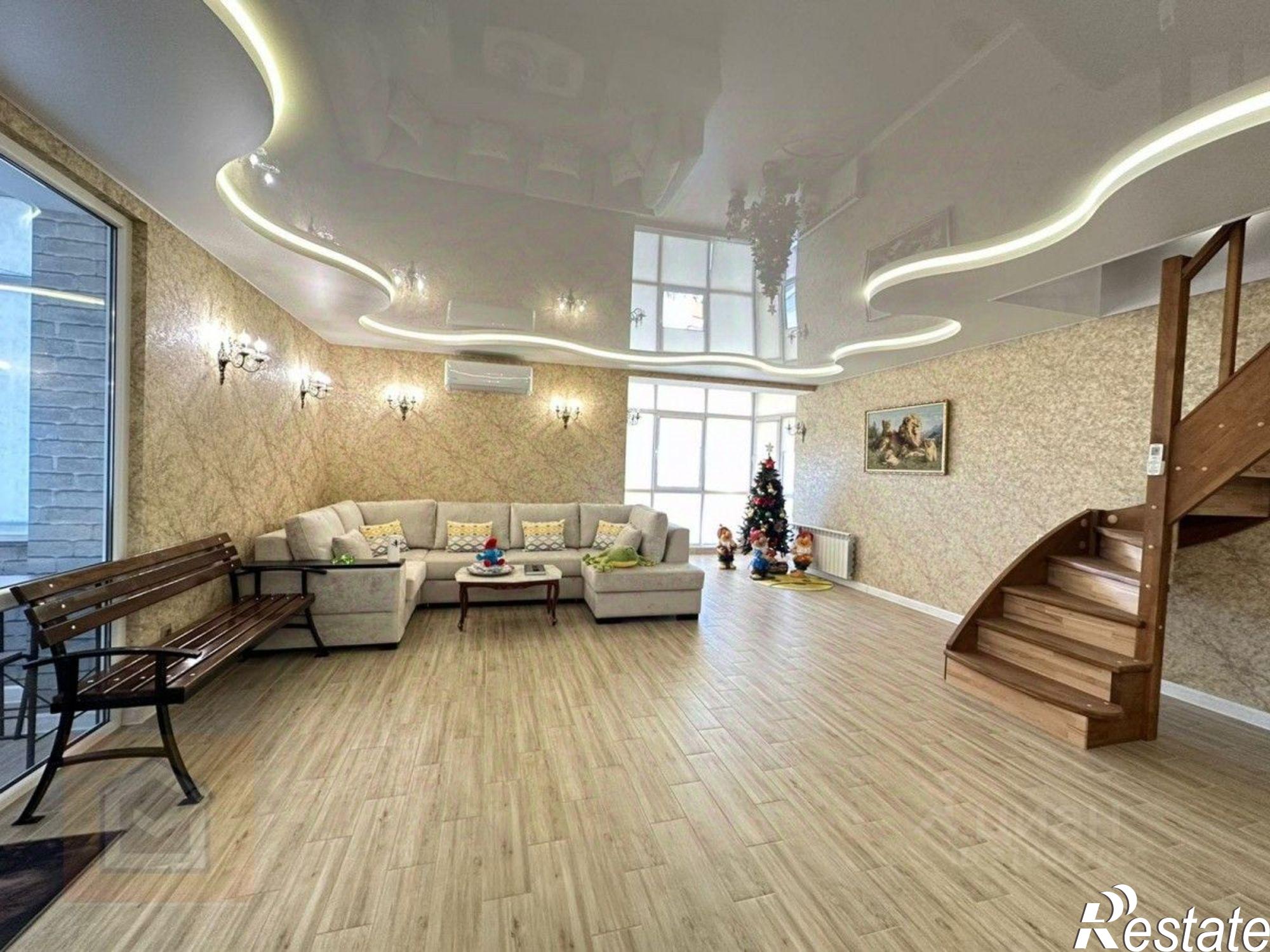 Купить квартиру за 26 000 000 рублей на улица Руднева, 28А