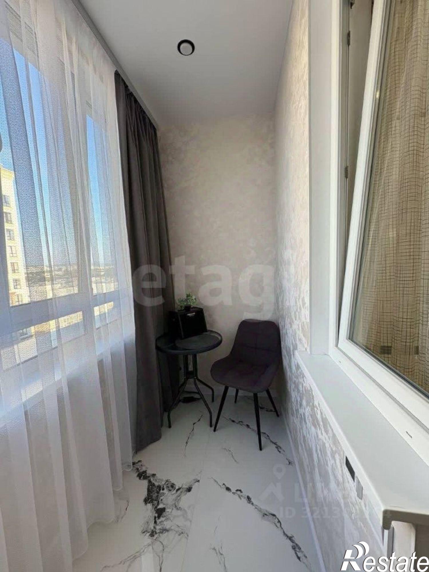 Купить квартиру за 9 300 000 рублей на ул Крымской весны, 2