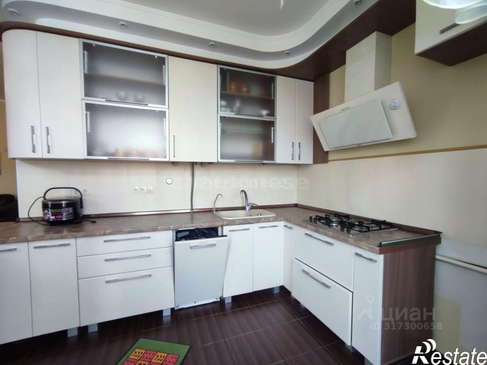 Купить квартиру за 29 490 000 рублей на Античный пр-кт, 8