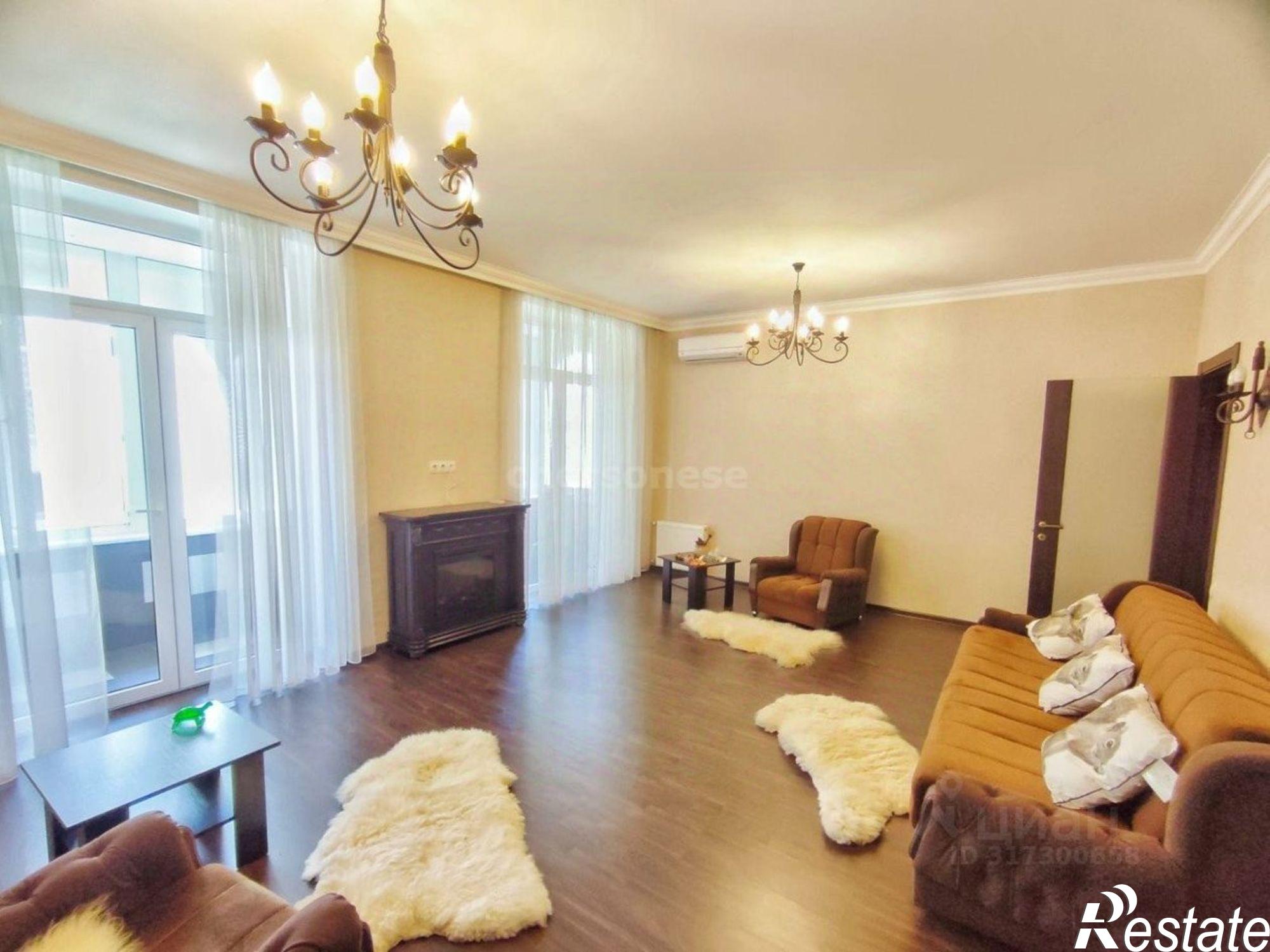 Купить квартиру за 29 490 000 рублей на Античный пр-кт, 8