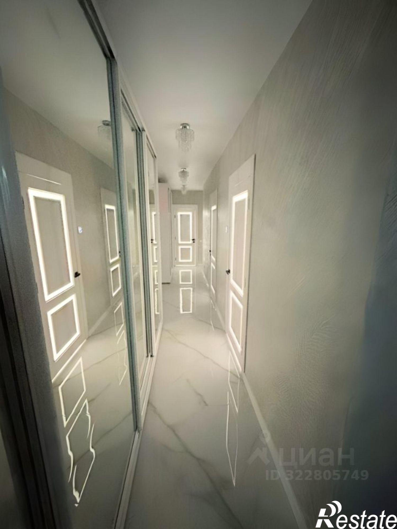 Купить квартиру за 17 990 000 рублей на улица Братьев Манганари, 28