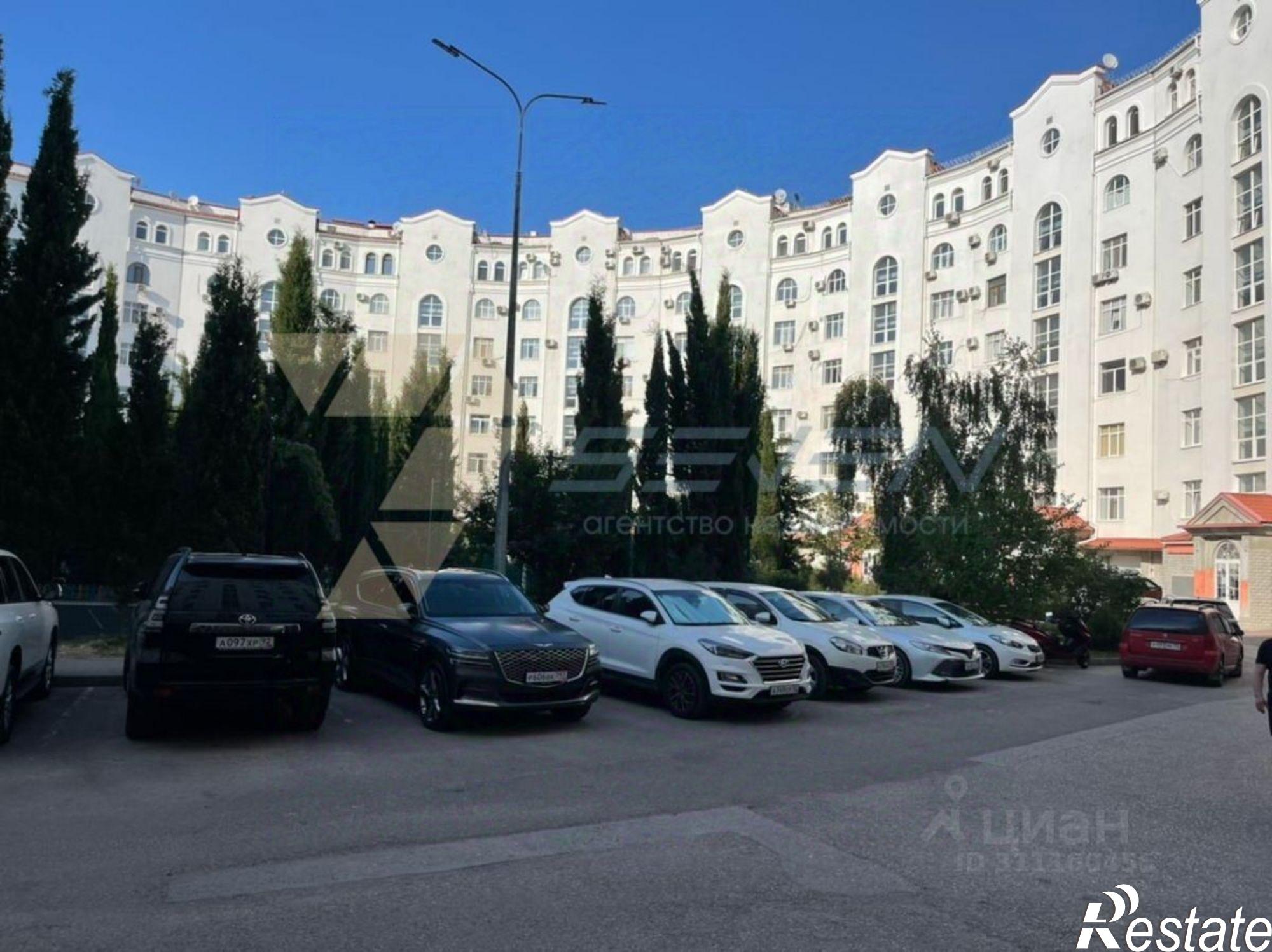 Купить квартиру за 26 300 000 рублей на Античный проспект, 4