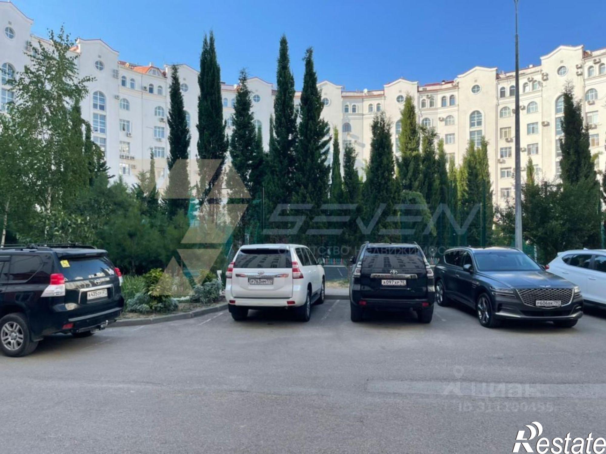 Купить квартиру за 26 300 000 рублей на Античный проспект, 4