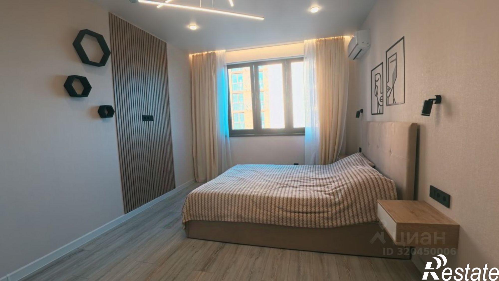 Купить квартиру за 14 500 000 рублей на улица Авроры, 77 к1