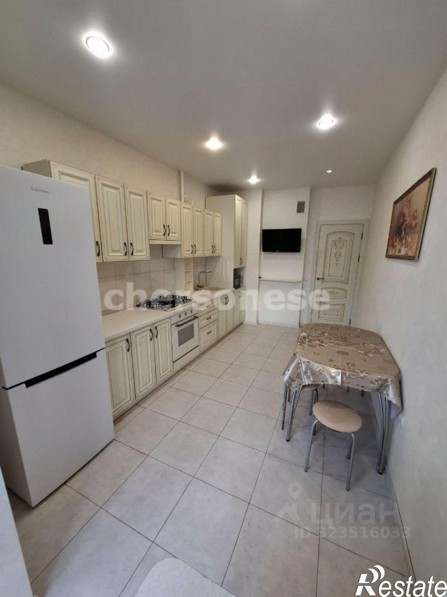 Купить квартиру за 12 500 000 рублей на Античный пр-кт, 5/1