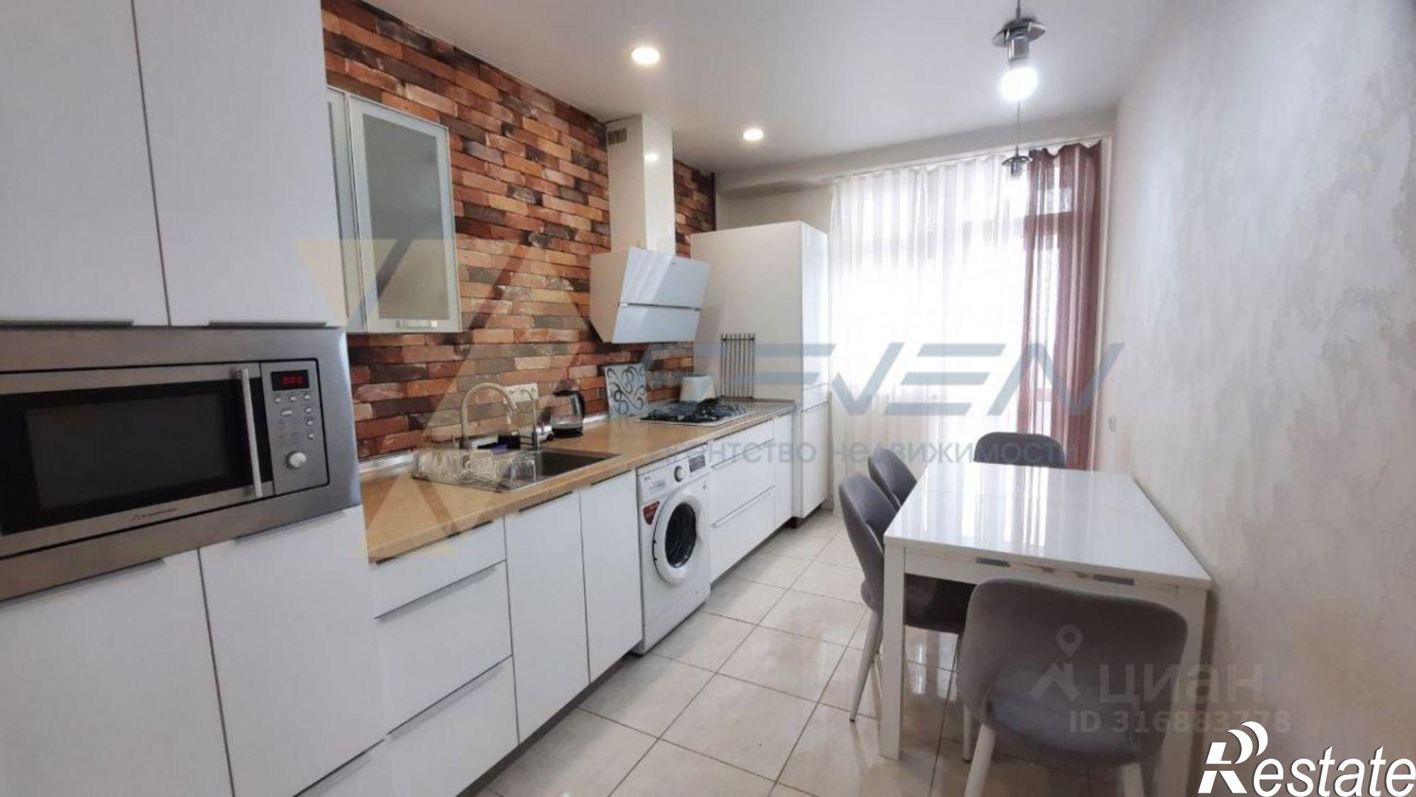 Купить квартиру за 19 990 000 рублей на проспект Генерала Острякова, 244 к7