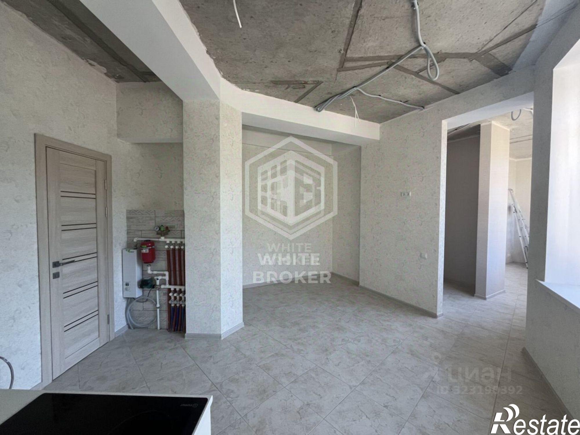 Купить квартиру за 8 300 000 рублей на улица Авроры, 110