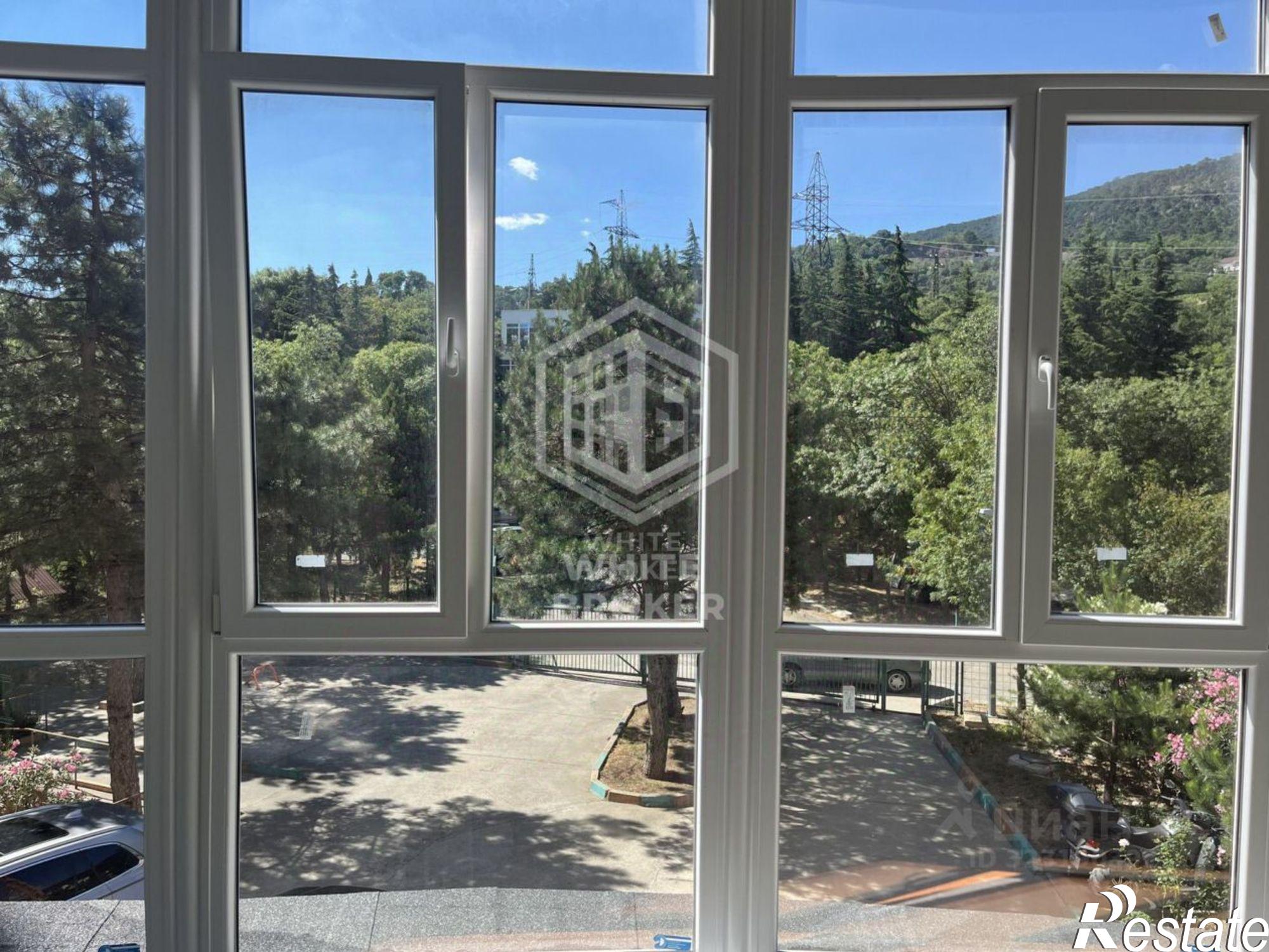 Купить квартиру за 8 300 000 рублей на улица Авроры, 110