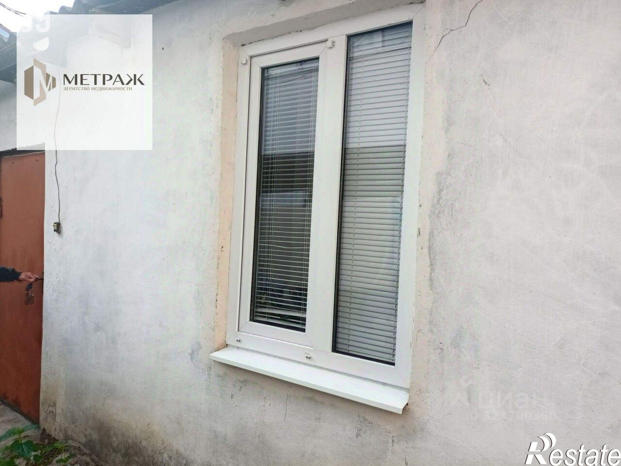 Купить квартиру за 5 400 000 рублей на Феодосия, Беломорский переулок, 3