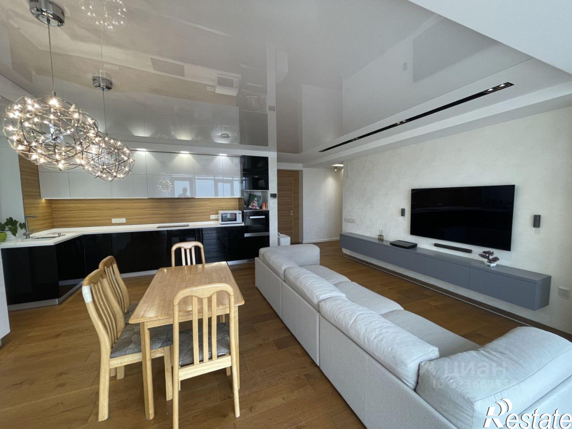 Купить квартиру за 45 000 000 рублей на улица Репина, 19