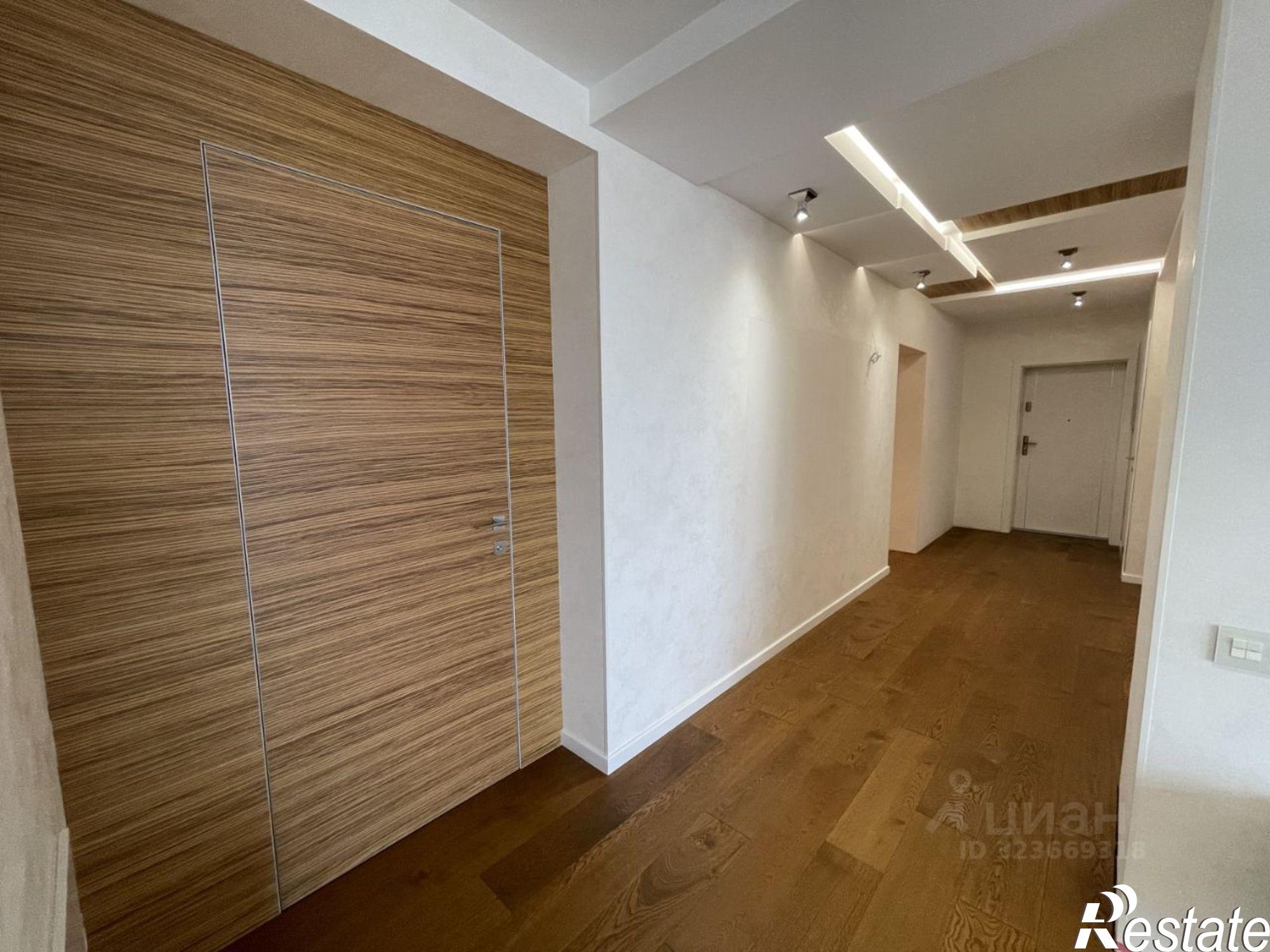 Купить квартиру за 45 000 000 рублей на улица Репина, 19