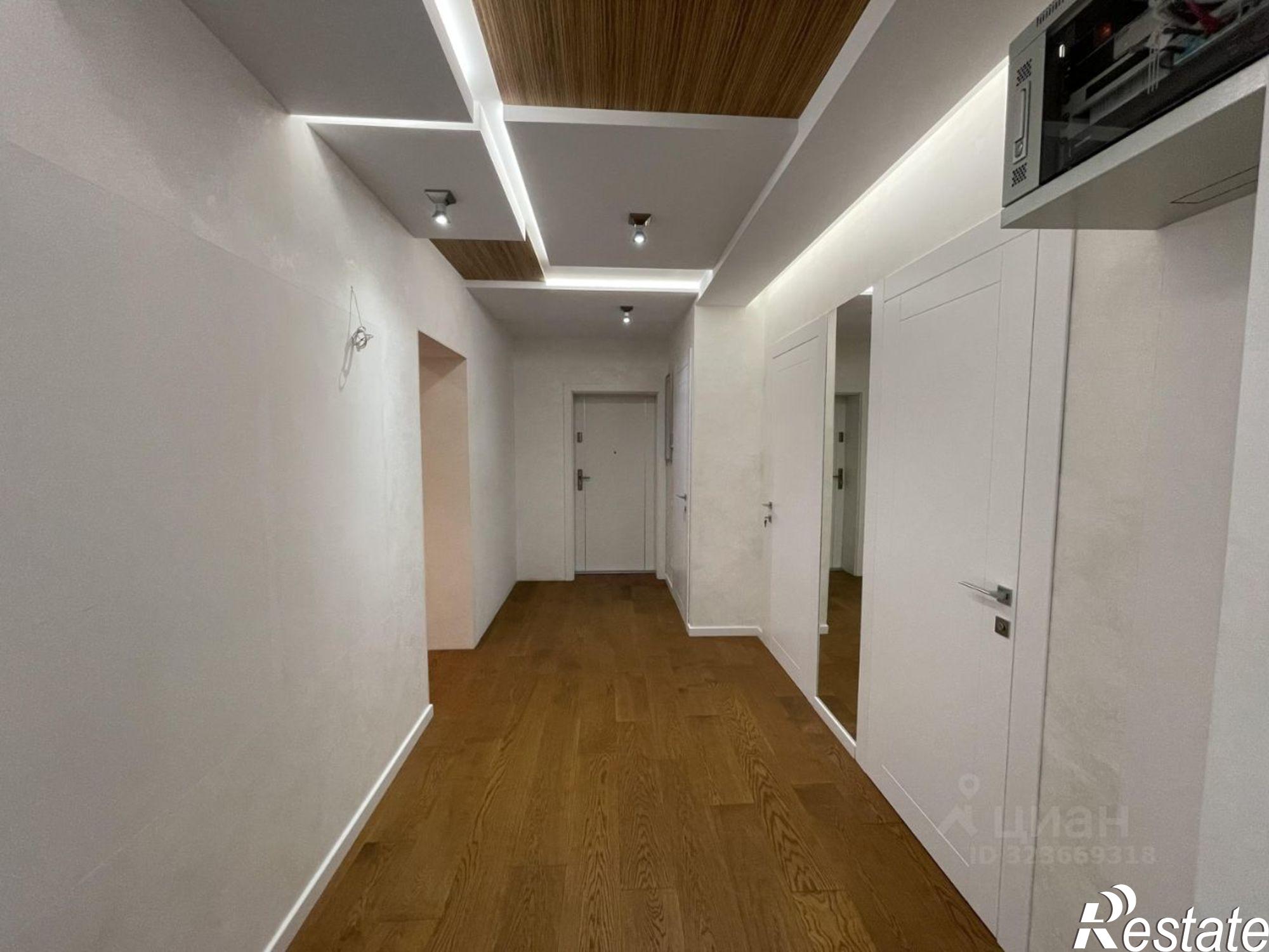 Купить квартиру за 45 000 000 рублей на улица Репина, 19