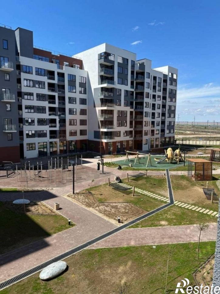 1-комн квартира Лазурная ул., 1