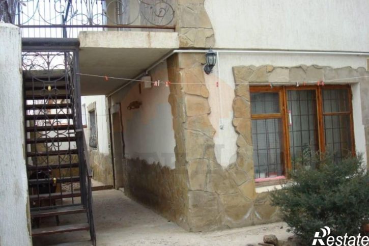 4-комн квартира Зеленый пер., 1