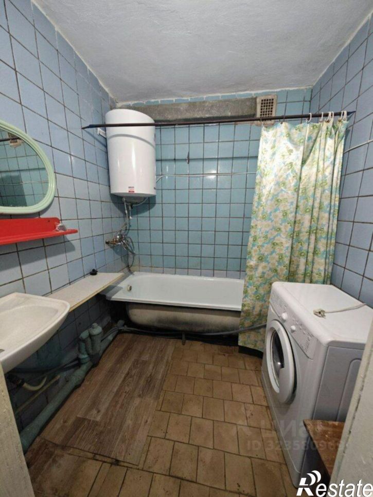 Комната улица Маршала Крылова, 8А,  д. 8А