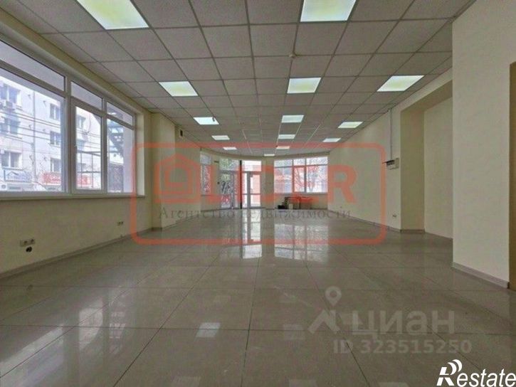 Торговое помещение проспект Октябрьской Революции, 42,  д. 42