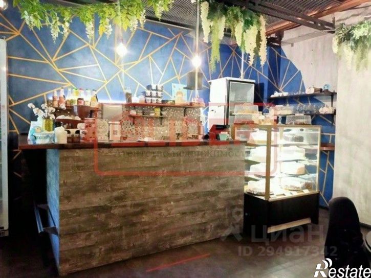 Торговое помещение проспект Октябрьской Революции, 42,  д. 42