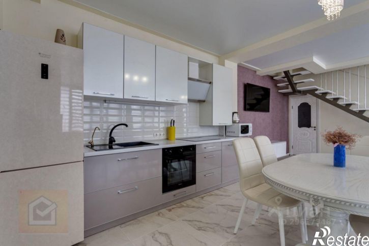 3-комн квартира ул Аллея Дружбы, 14 13,  д. 14 13,  к. 13