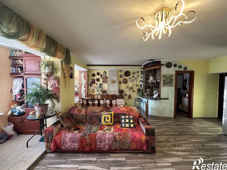 3-комн квартира ул Салгирная, 15,  д. 15