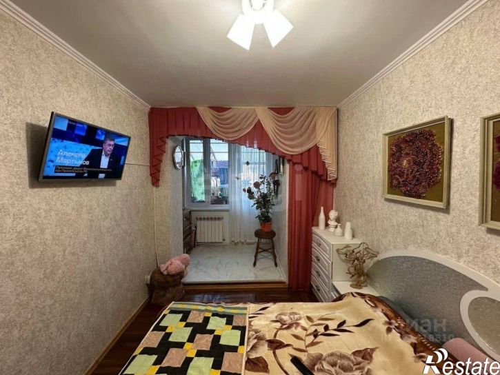 3-комн квартира ул Салгирная, 15,  д. 15